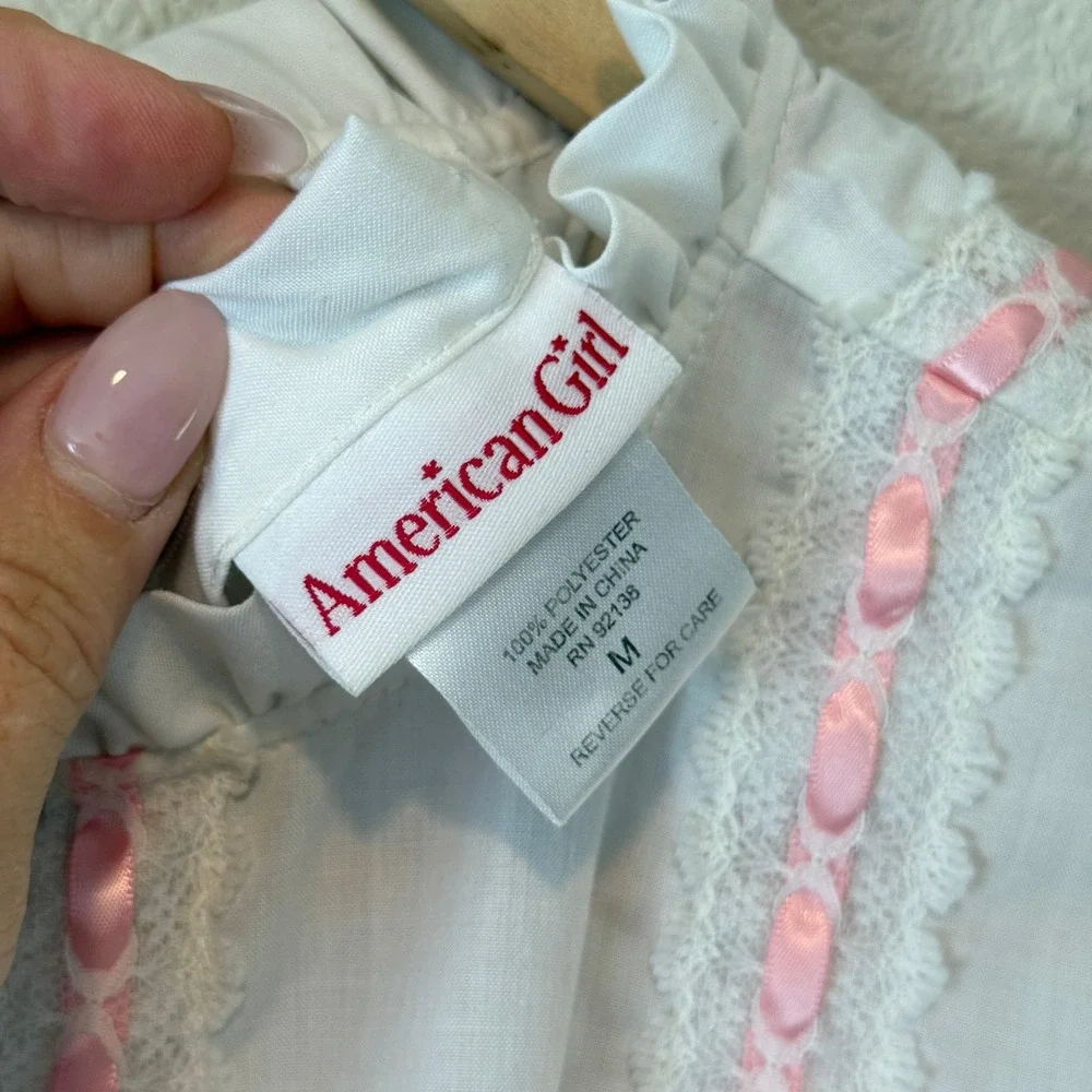 American Girl Girls White Victorian Lace Pink Ribbon Nightgown Size M Medium